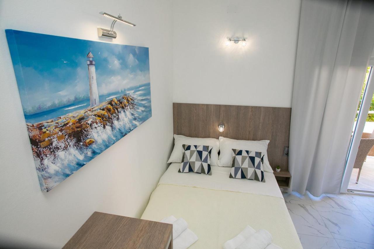 Apartments Sun Dance With Heated Pool 노바야 외부 사진