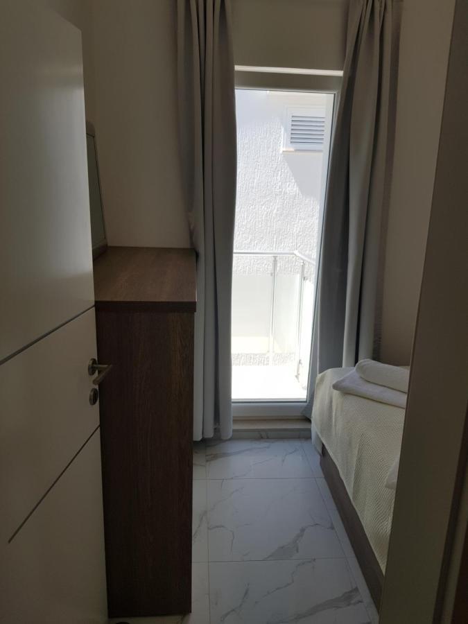Apartments Sun Dance With Heated Pool 노바야 외부 사진