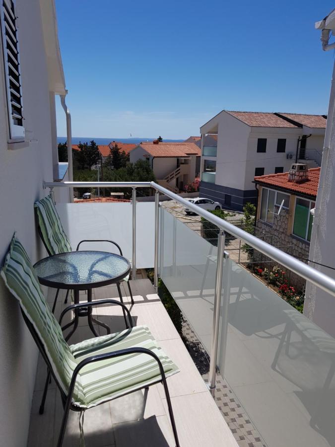 Apartments Sun Dance With Heated Pool 노바야 외부 사진